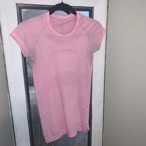Lululemon Swiftly Tech Short Sleeve Top